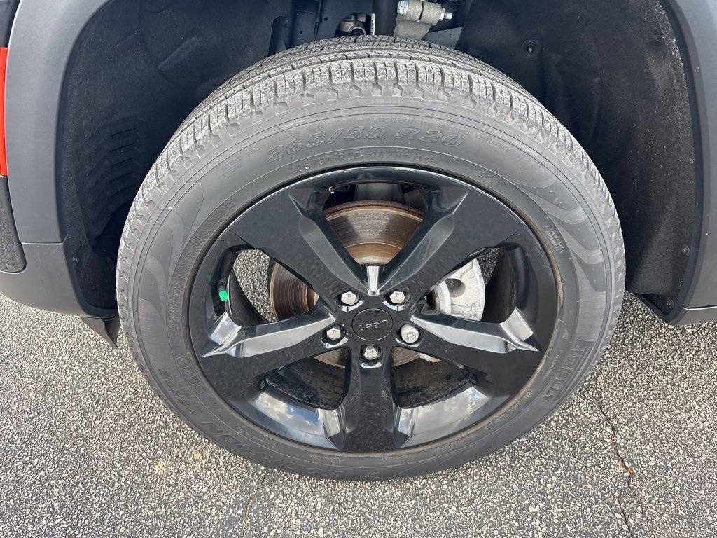 Used 2022 Jeep Grand Cherokee Altitude image 14