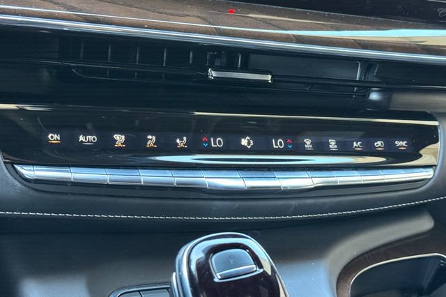 Certified 2023 Cadillac Escalade ESV Sport Platinum w/ LPO, ONYX Package AWD/4WD image 23