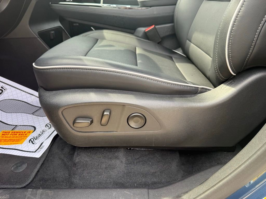 Used 2025 Buick Enclave Preferred w/ LPO, All-Weather Package image 30