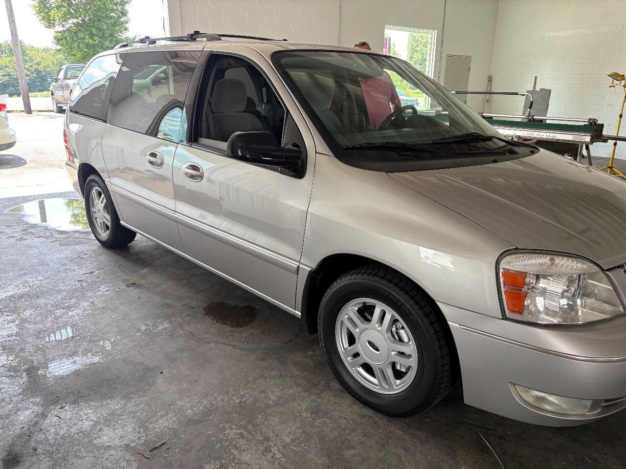 Used 2004 Ford Freestar SEL