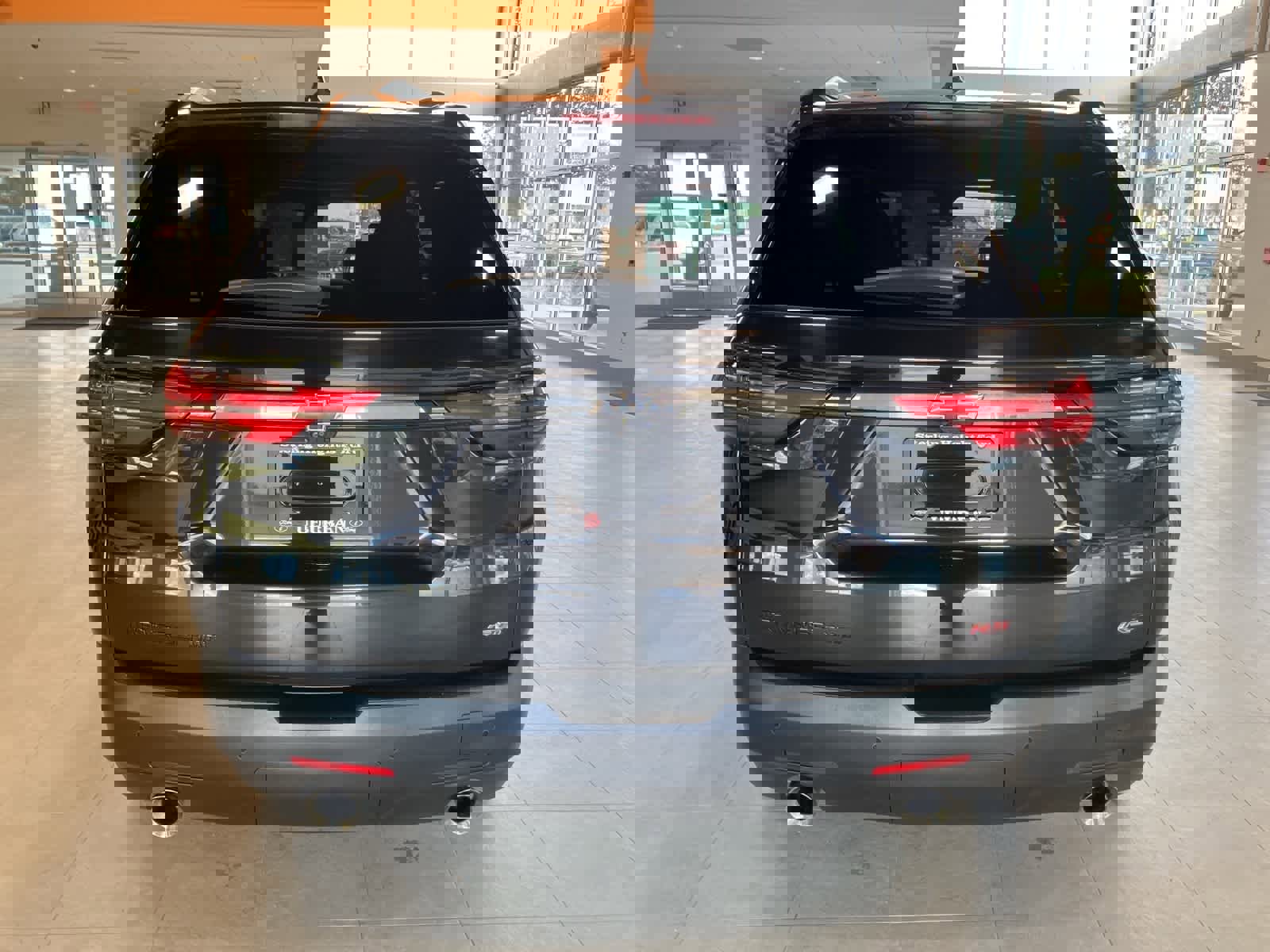 Used 2022 Chevrolet Traverse RS w/ LPO, Floor Liner Package image 6