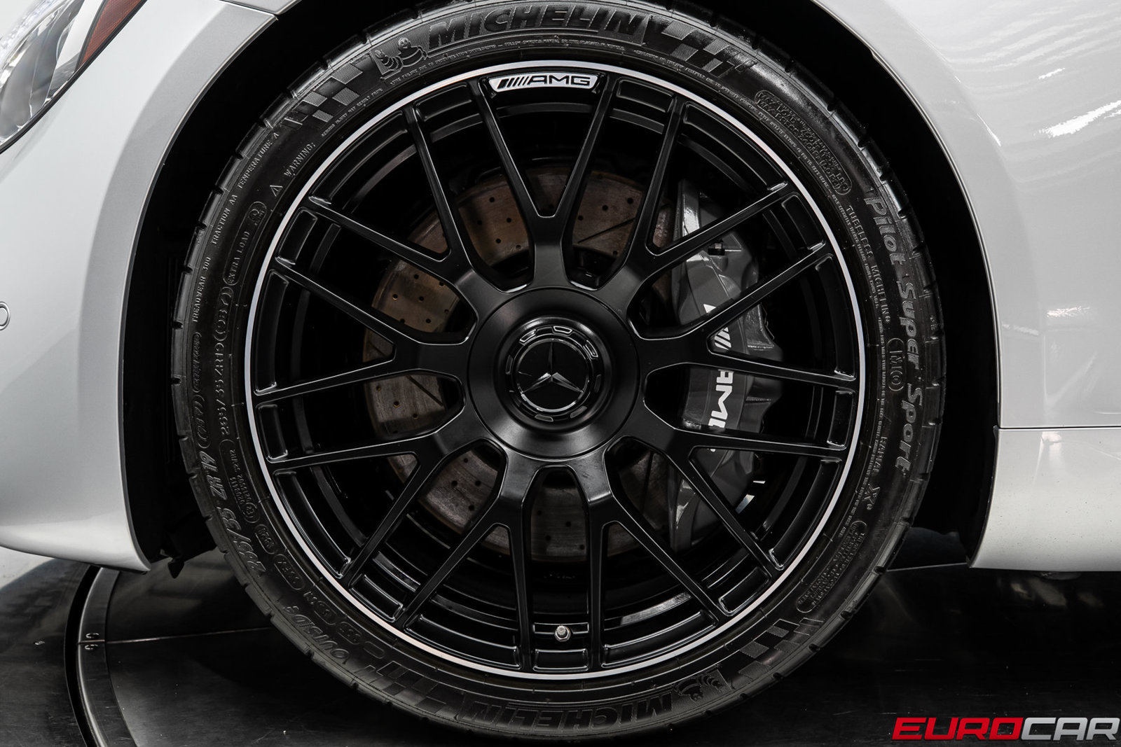 Used 2019 Mercedes-Benz AMG GT Roadster image 24