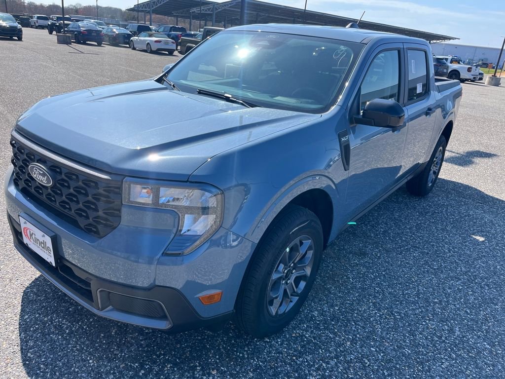 New 2026 Ford Maverick XLT image 4