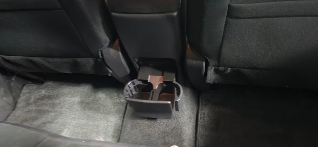 Used 2015 Nissan Rogue S w/ Convenience Package image 24