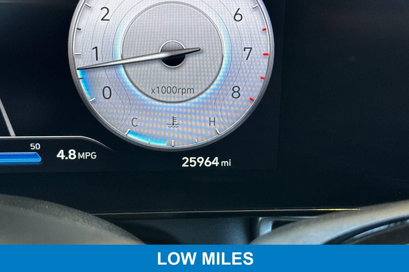 Used 2023 Hyundai Elantra SEL w/ Convenience Package FWD image 30
