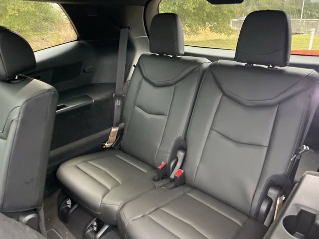 New 2025 Cadillac XT6 Luxury image 38