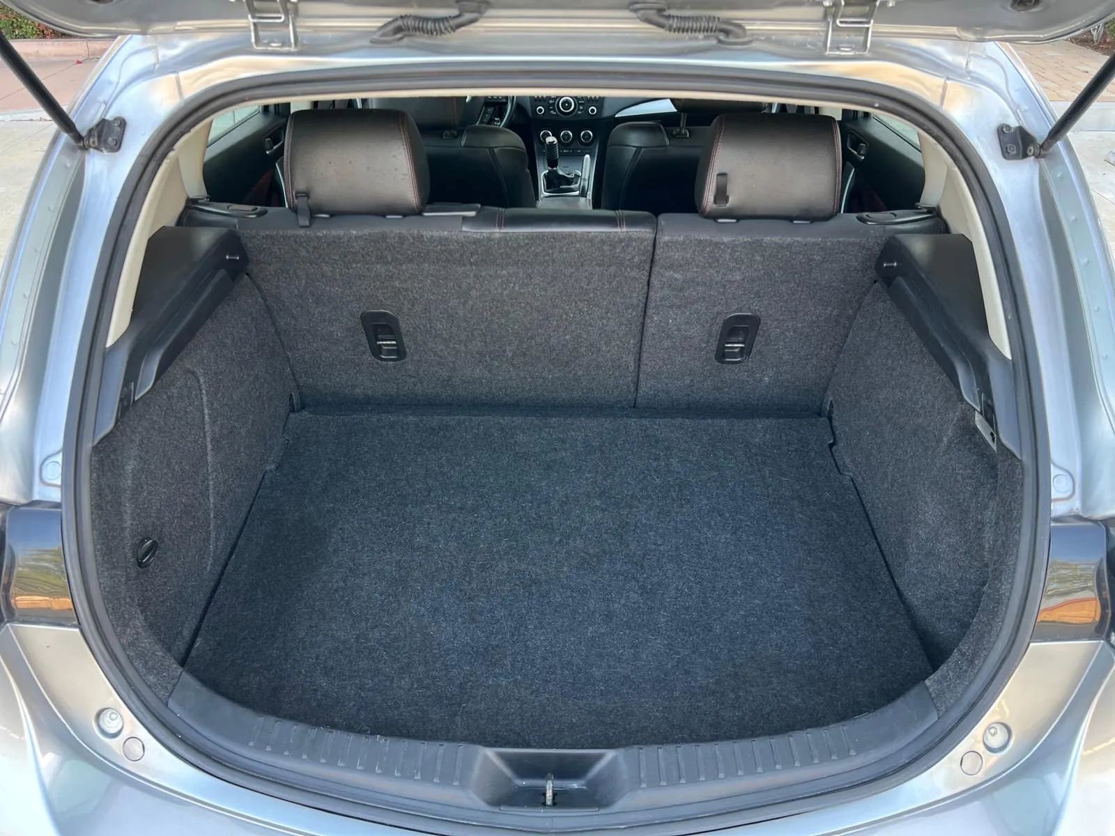 Used 2012 MAZDA MAZDA3 Touring w/ Mazdaspeed Tech Pkg image 12