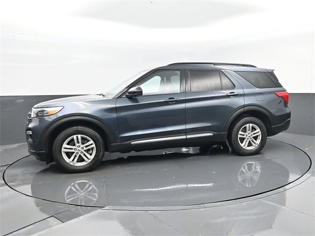 Used 2023 Ford Explorer XLT w/ Equipment Group 202A image 5