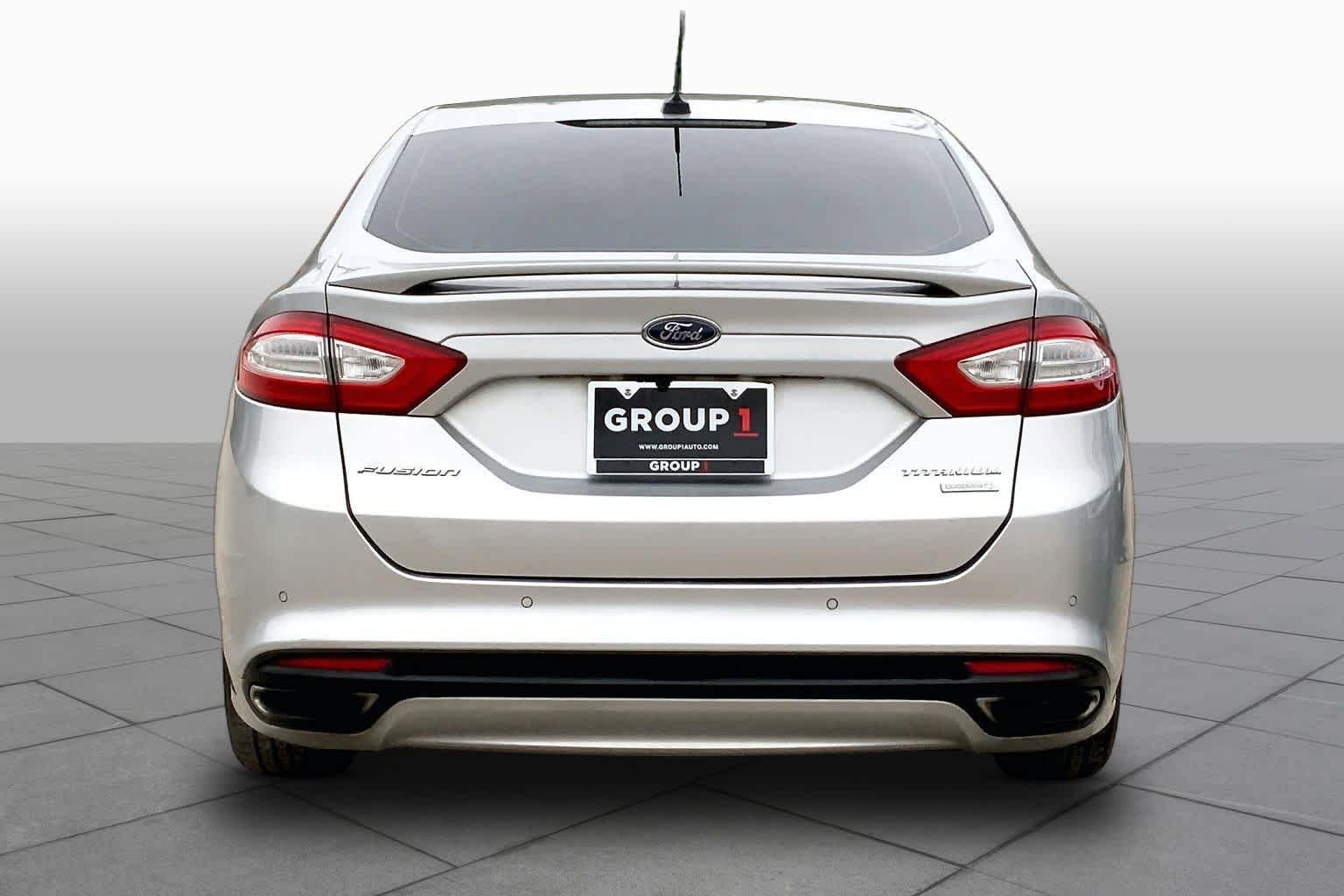 Used 2014 Ford Fusion Titanium FWD image 5