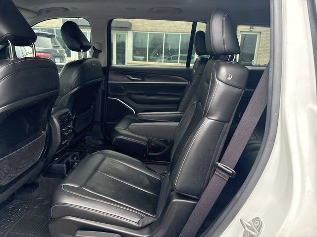 Used 2022 Jeep Grand Cherokee L Limited image 18