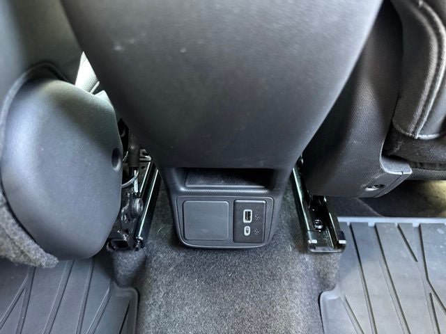 Used 2023 Buick Encore GX Select w/ Safety Package II AWD/4WD image 24