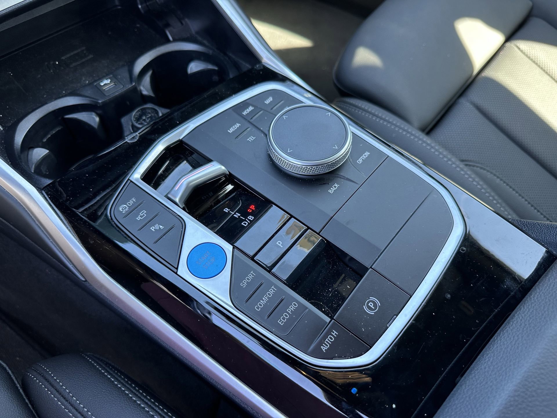 Certified 2023 BMW i4 eDrive35 w/ Premium Package RWD image 29