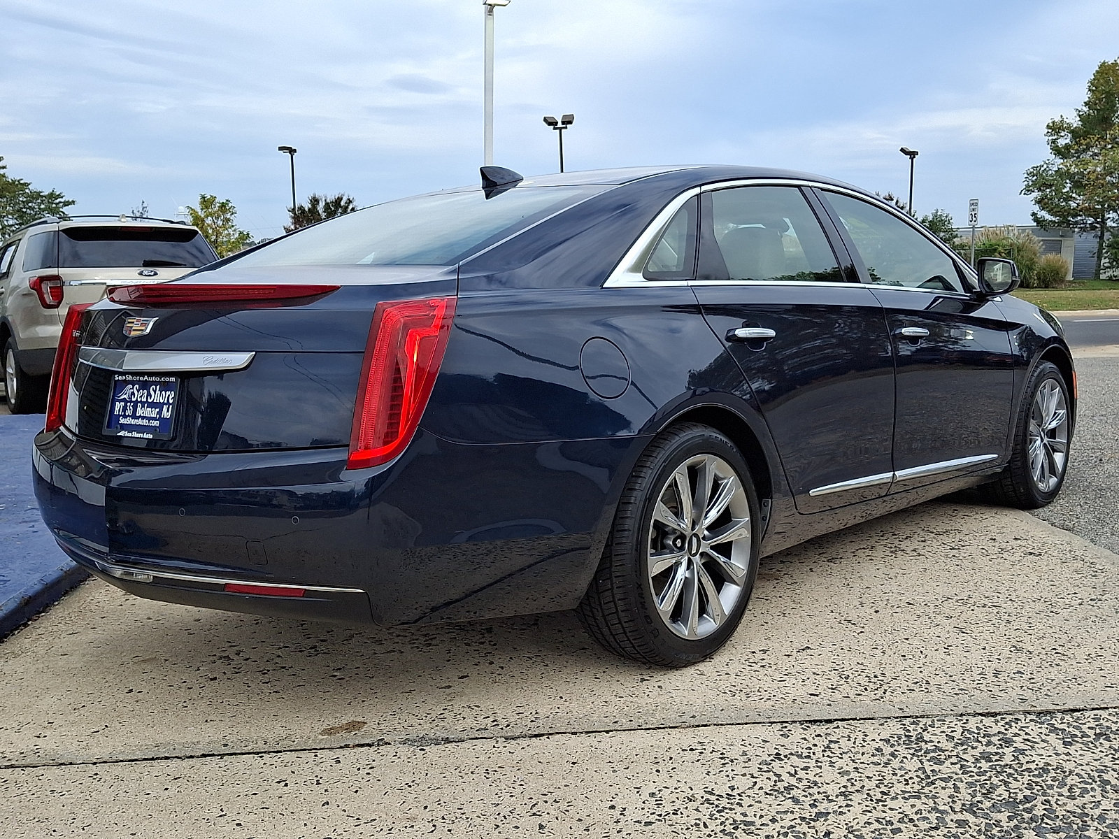 Used 2016 Cadillac XTS FWD image 6
