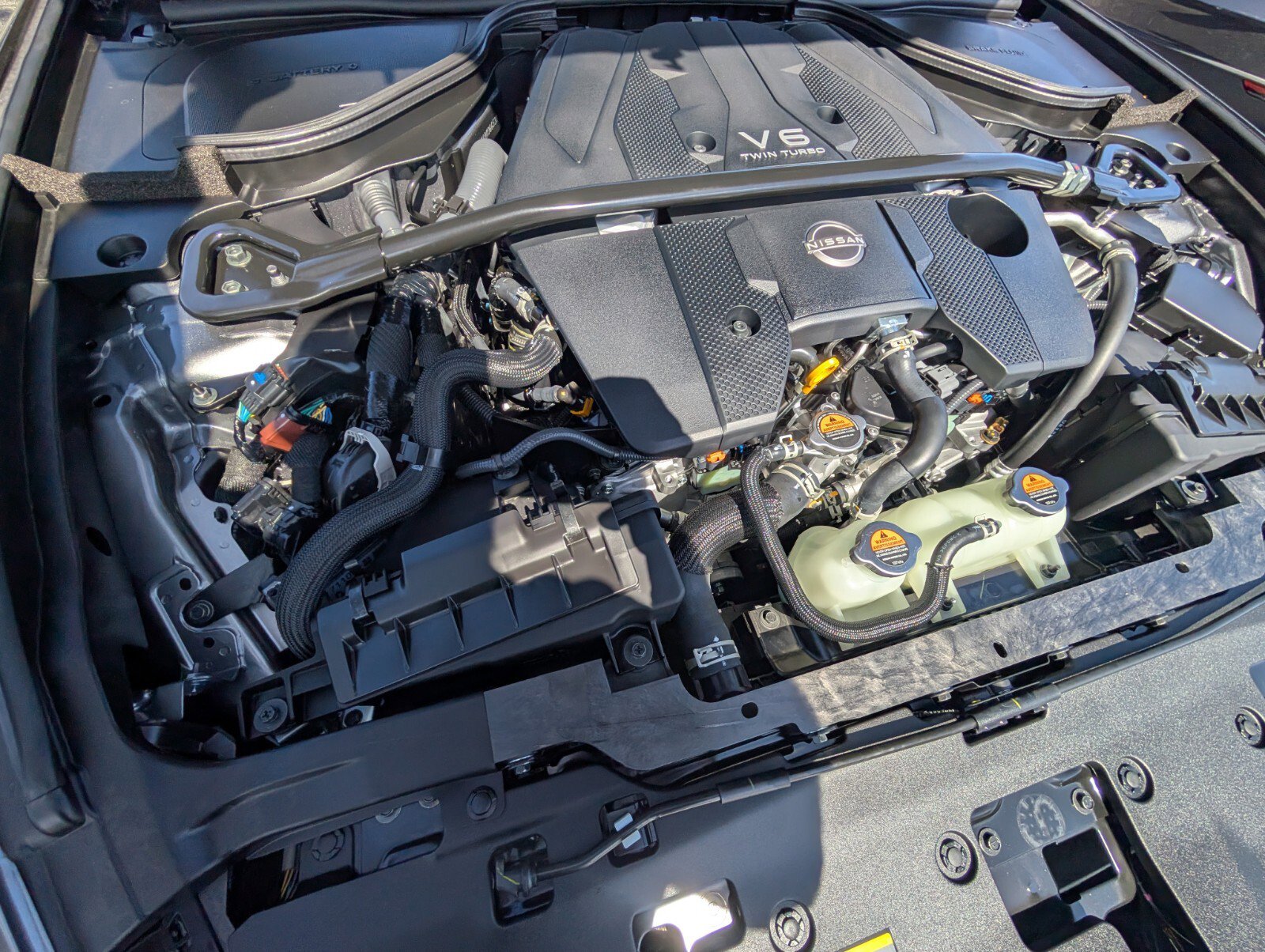 Certified 2024 Nissan Z Performance w/ Floor Mat Package image 16