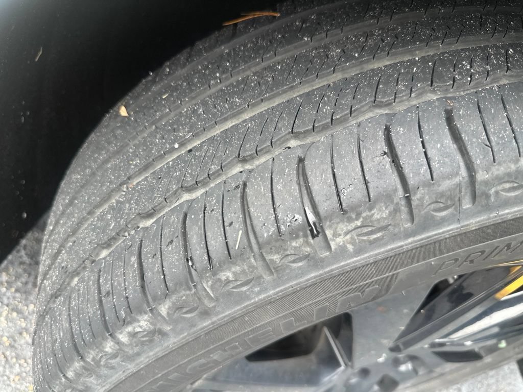 Certified 2024 Chevrolet Equinox LS w/ Sport Edition FWD image 22