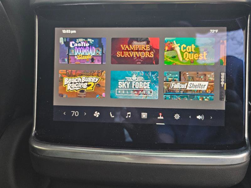 Used 2022 Tesla Model X image 62