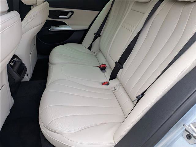 New 2026 Mercedes-Benz E 350 4MATIC Sedan image 15