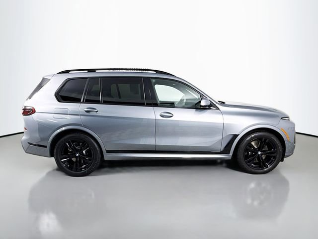 Used 2024 BMW X7 xDrive40i w/ M Sport Package image 8
