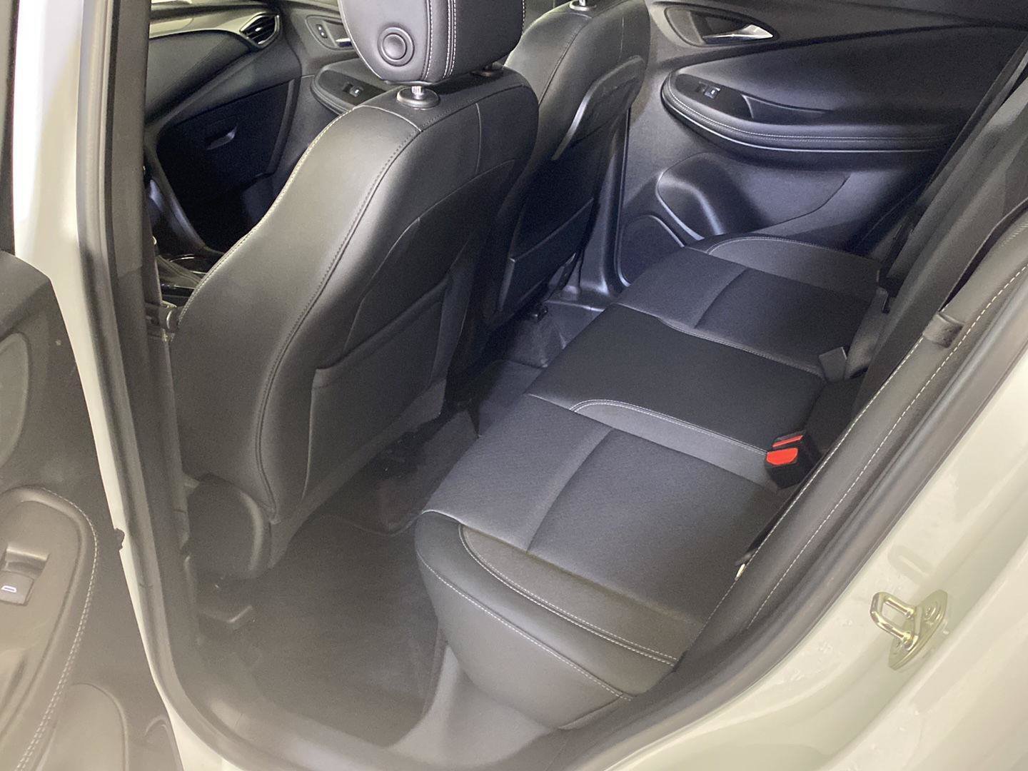 Used 2023 Buick Encore GX Preferred w/ Cold Weather Comfort Package FWD image 28