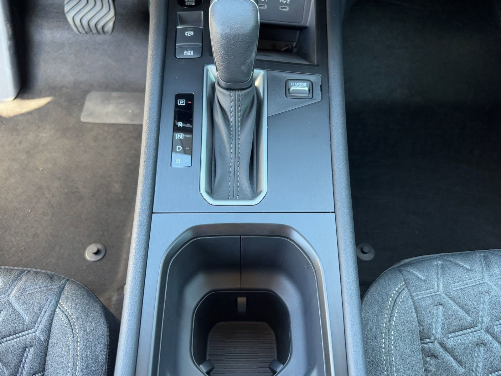 New 2026 Nissan Kicks SV w/ SV Premium Package FWD image 27