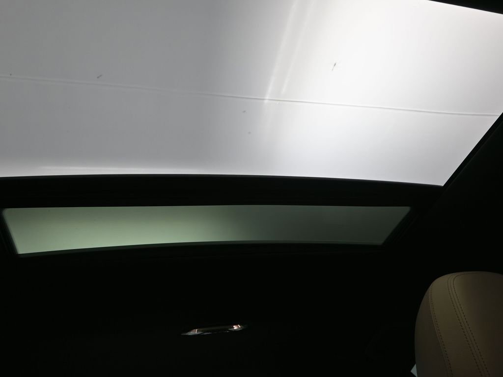 New 2026 BMW 330i Sedan w/ Premium Package RWD image 26