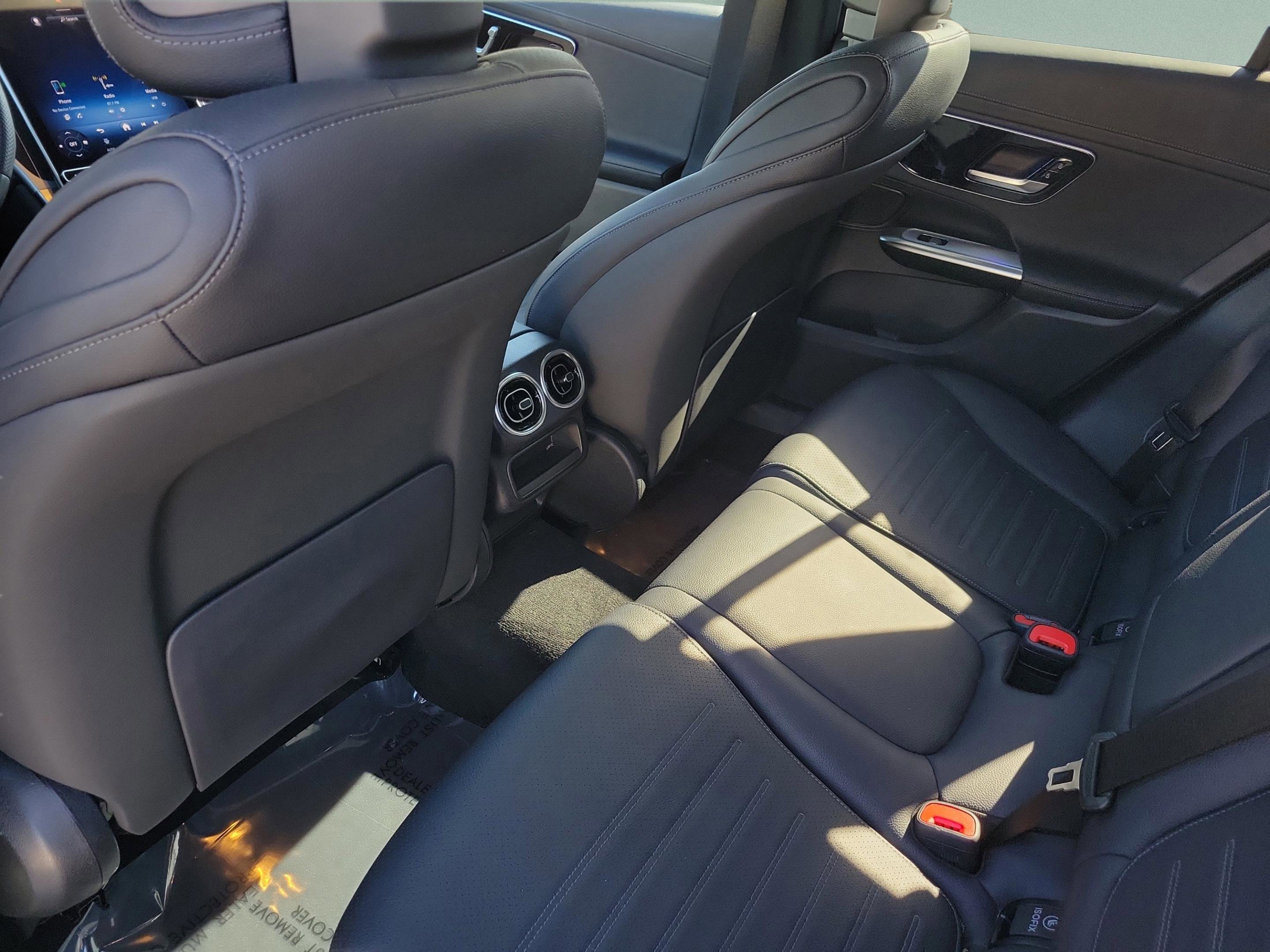 Certified 2024 Mercedes-Benz GLC 300 image 12