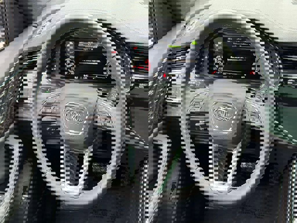 Used 2023 Audi Q8 Premium Plus w/ Premium Plus Package image 20