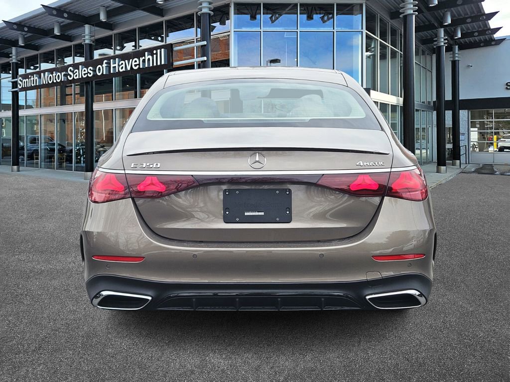 New 2026 Mercedes-Benz E 350 4MATIC Sedan image 4
