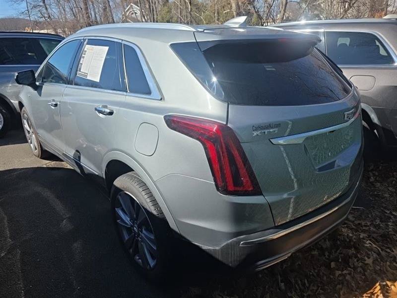 Used 2025 Cadillac XT5 Premium Luxury FWD image 7