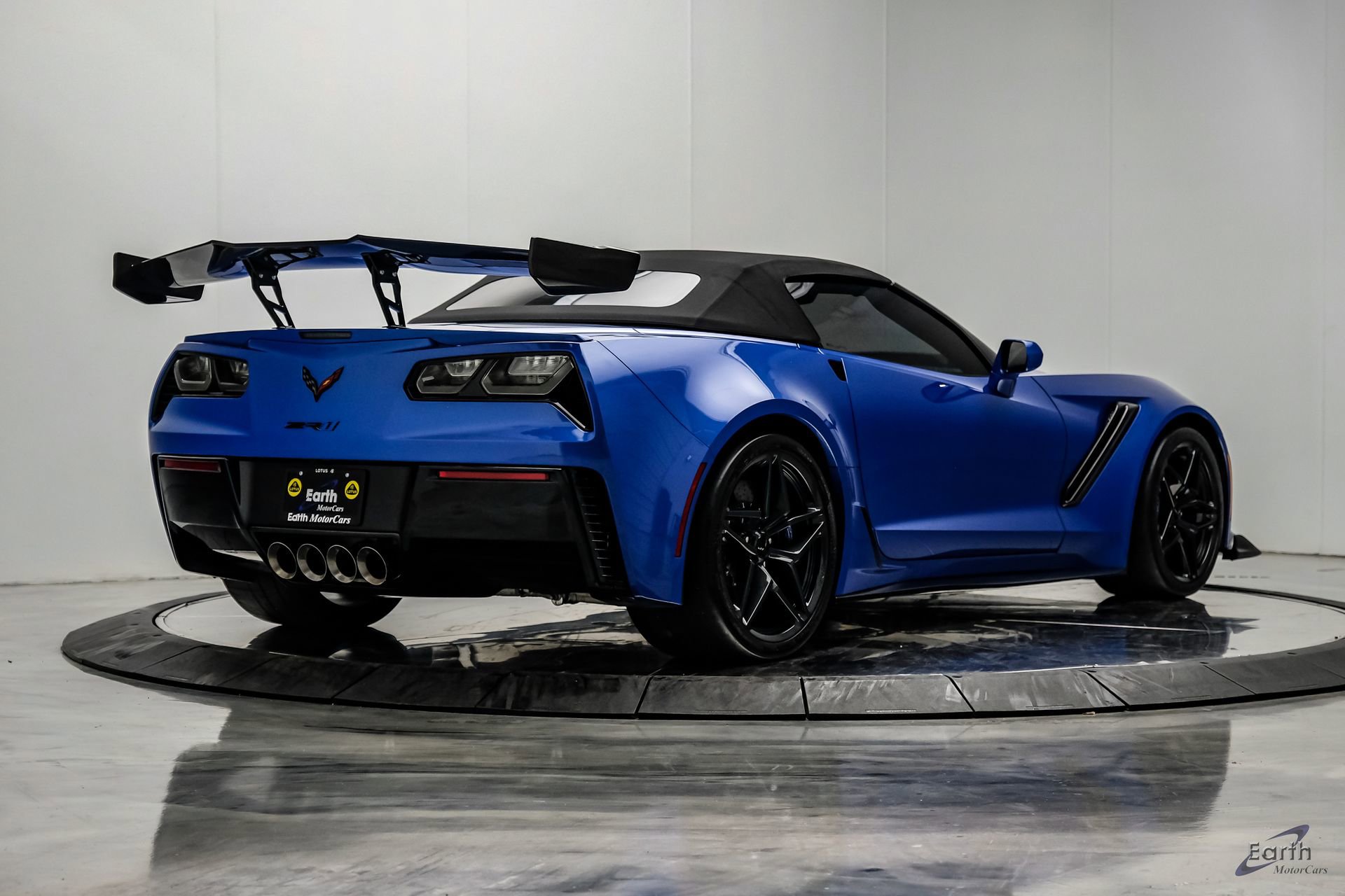 Used 2019 Chevrolet Corvette ZR1 RWD image 23