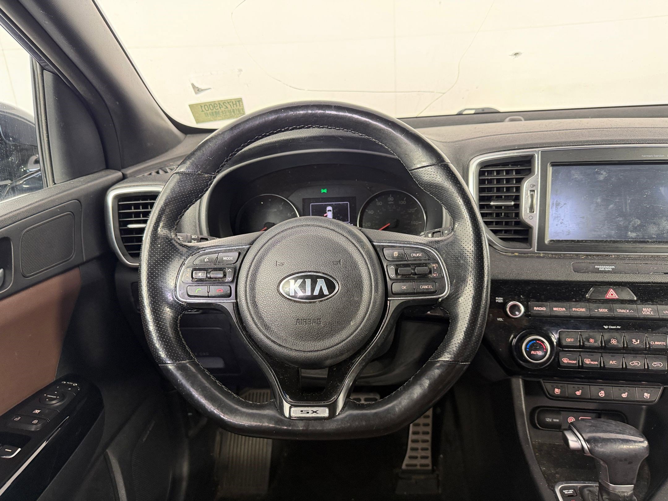 Used 2017 Kia Sportage SX FWD image 28