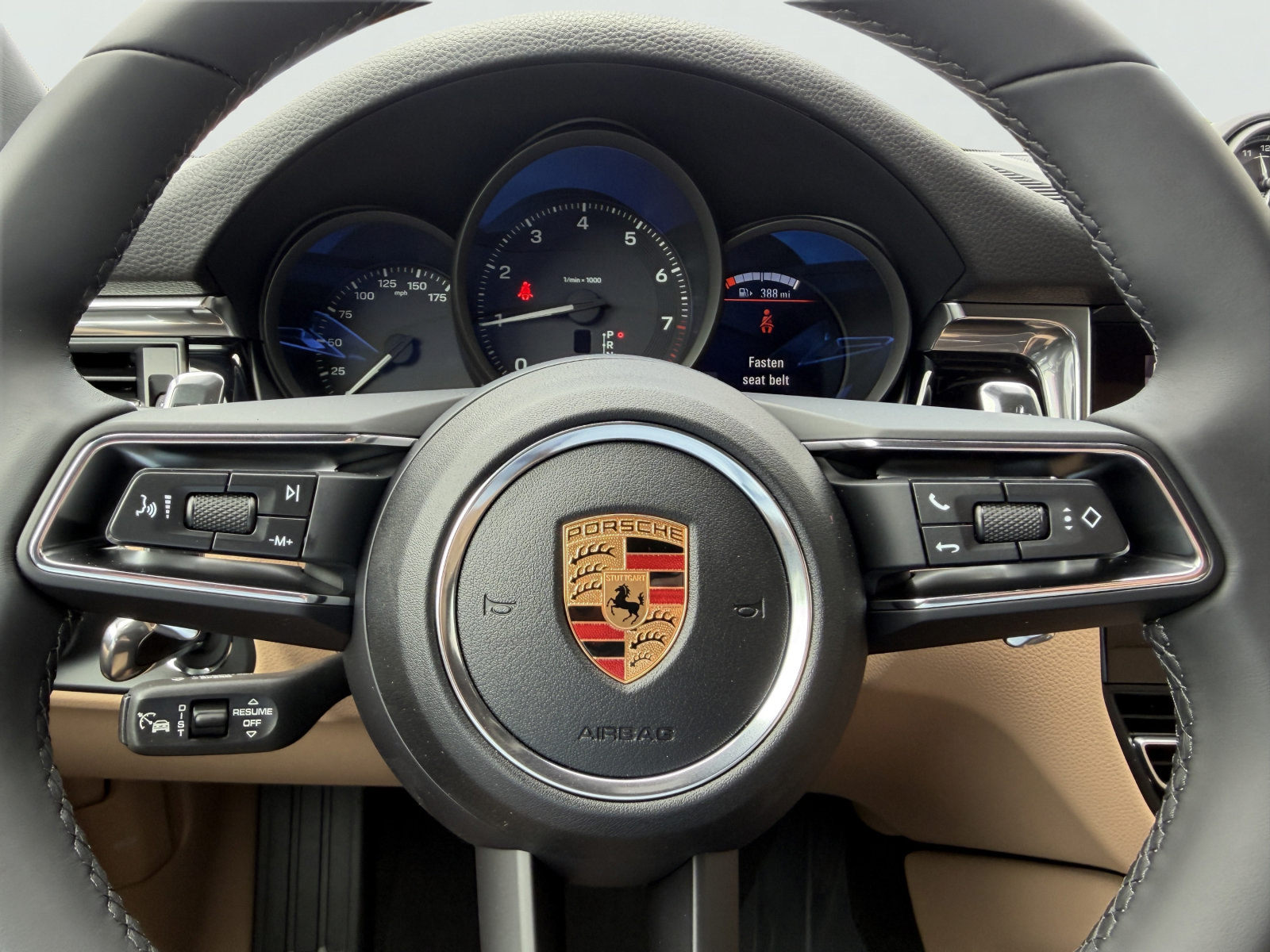 New 2026 Porsche Macan AWD/4WD image 34