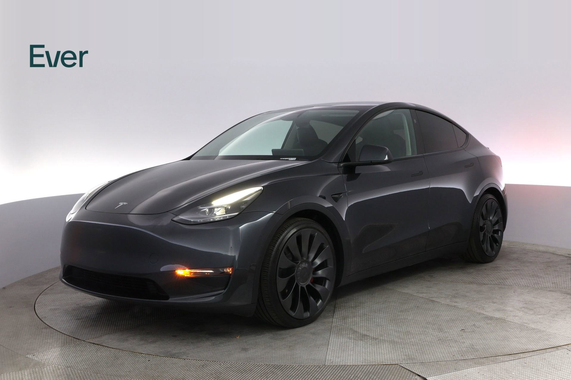 Used 2025 Tesla Model Y Performance image 2