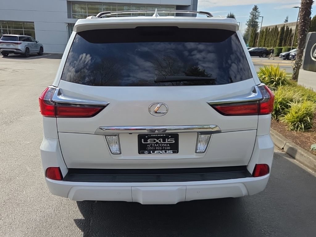 Used 2017 Lexus LX 570 4WD w/ Luxury Package image 6