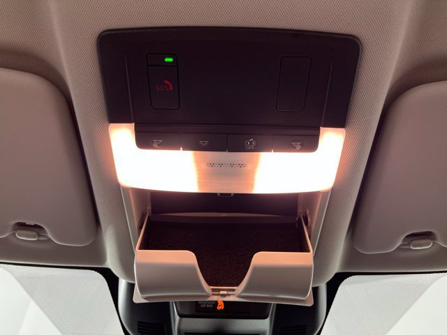 Certified 2026 Nissan Rogue SV FWD image 32