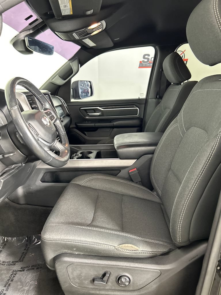 Used 2020 RAM 1500 Big Horn AWD/4WD image 13
