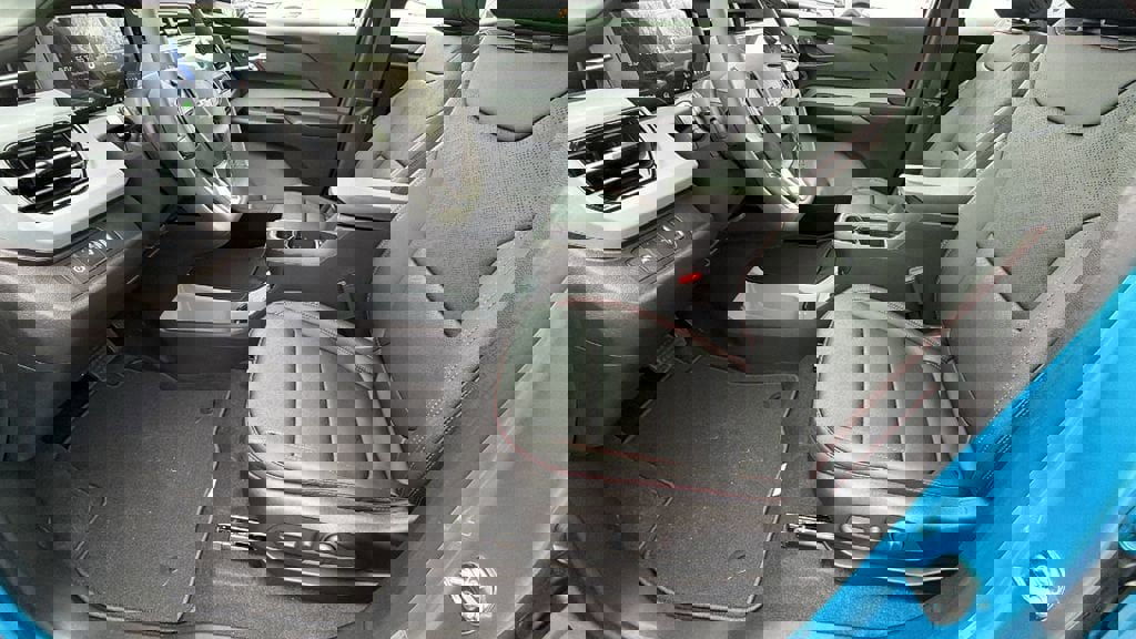 New 2027 Chevrolet Bolt RS w/ Technology Package image 13