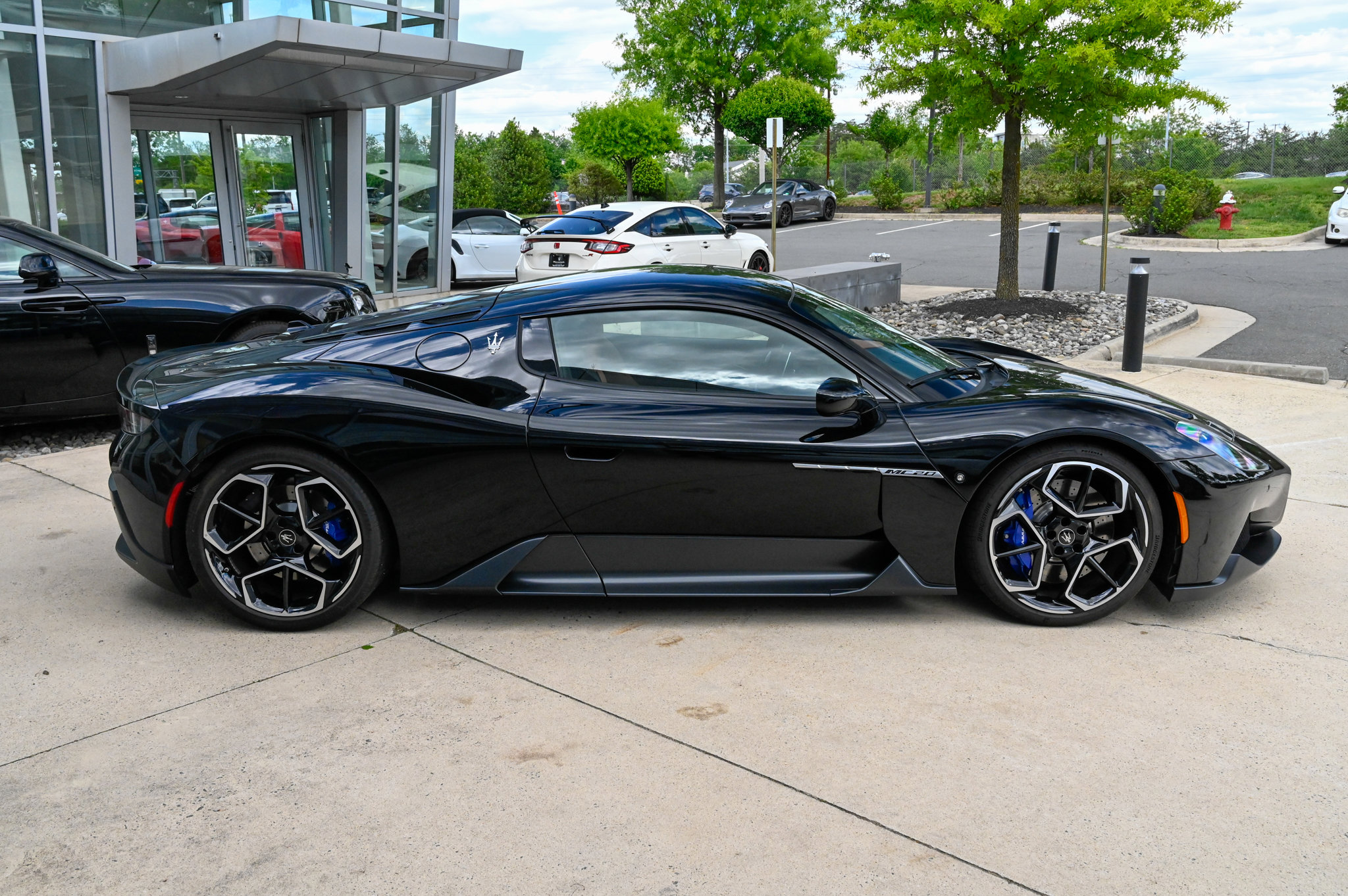 Used 2023 Maserati MC20 Coupe RWD image 4