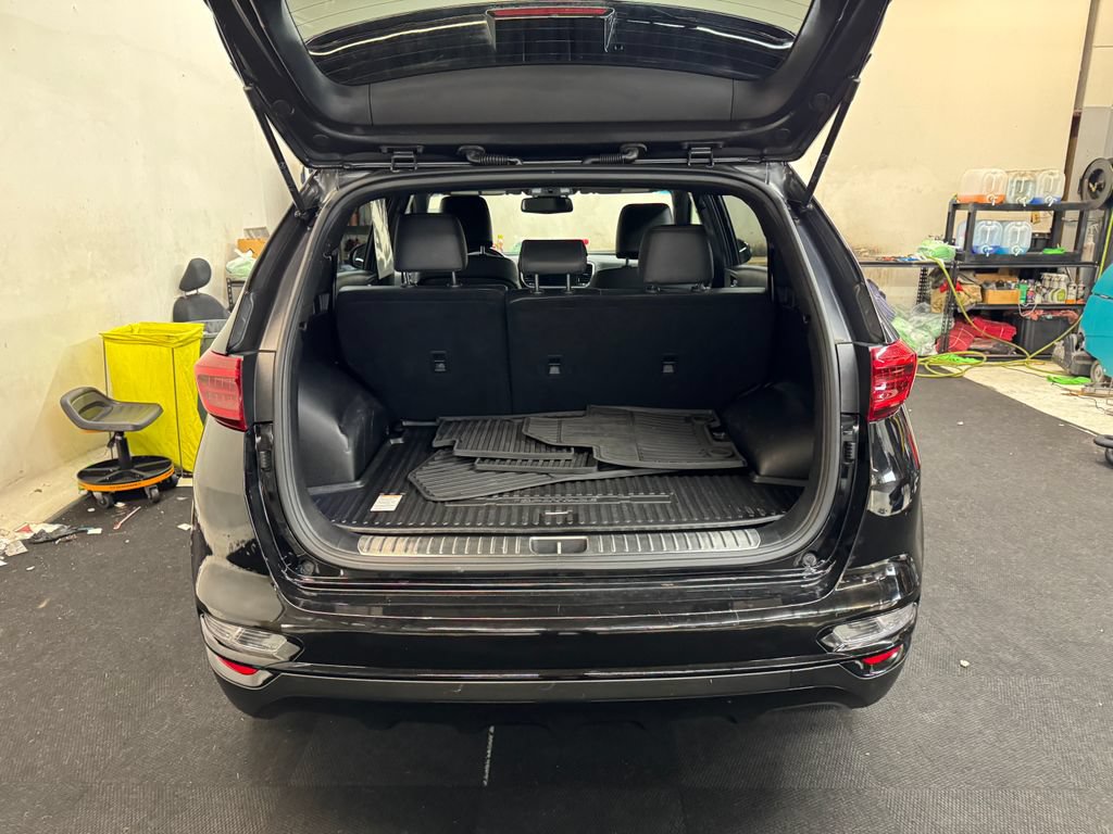 Used 2021 Kia Sportage S w/ S AWD Premium Package image 6
