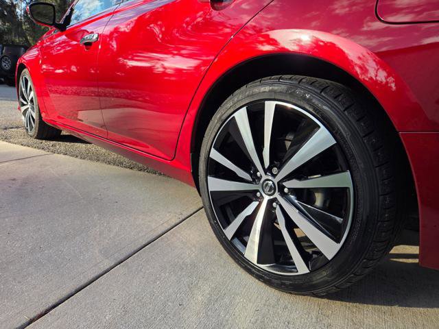 Used 2019 Nissan Altima 2.5 Platinum image 11