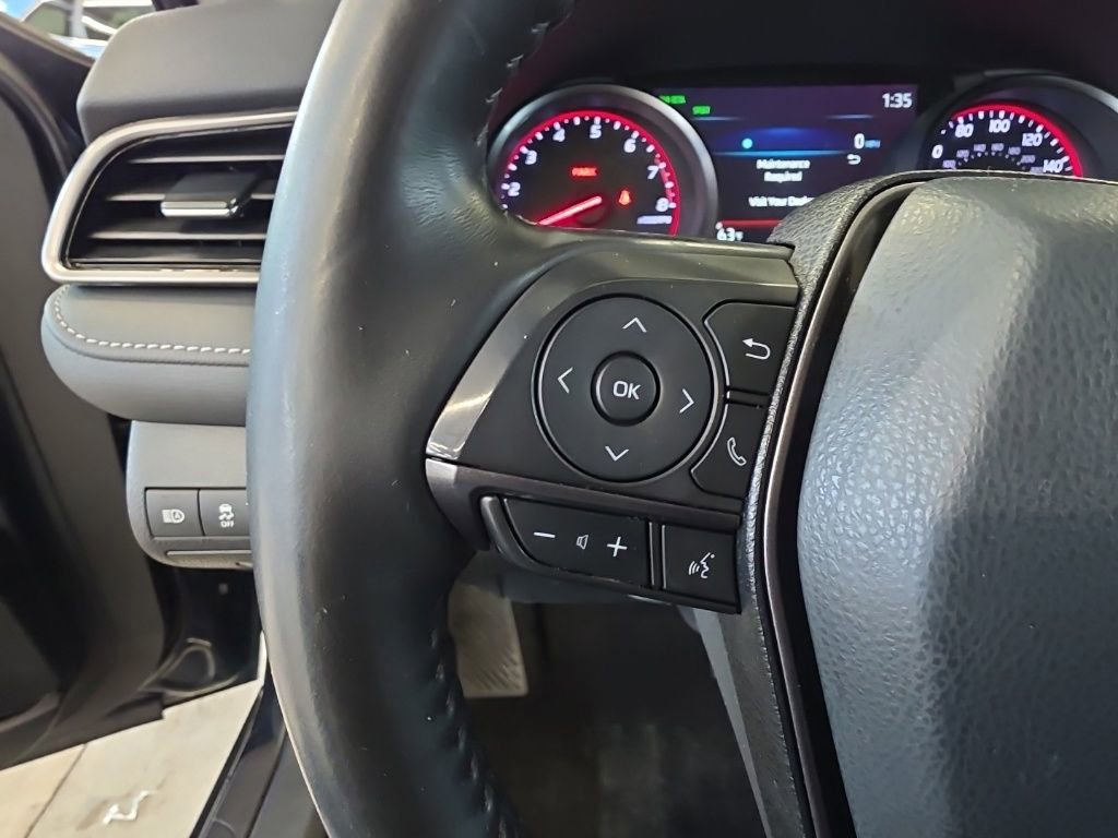 Used 2021 Toyota Camry XSE image 14