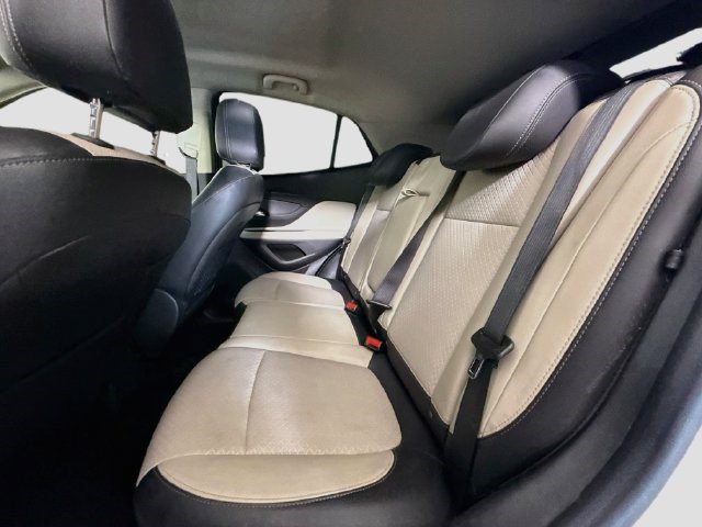 Used 2020 Buick Encore Preferred FWD image 24