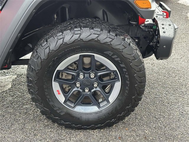 Certified 2018 Jeep Wrangler Unlimited Rubicon w/ Dual Top Group image 10