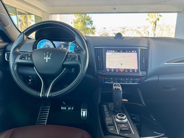 Certified 2022 Maserati Levante Modena image 13