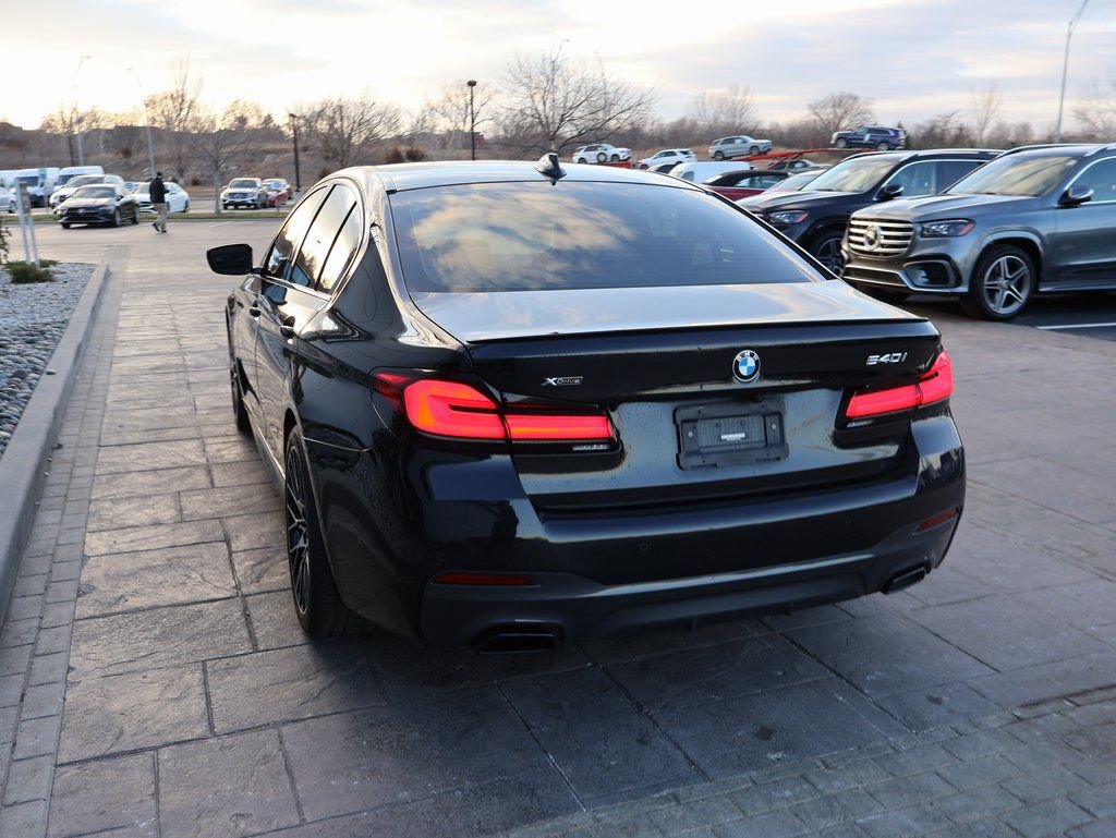 Used 2023 BMW 540i xDrive w/ M Sport Package AWD/4WD image 8