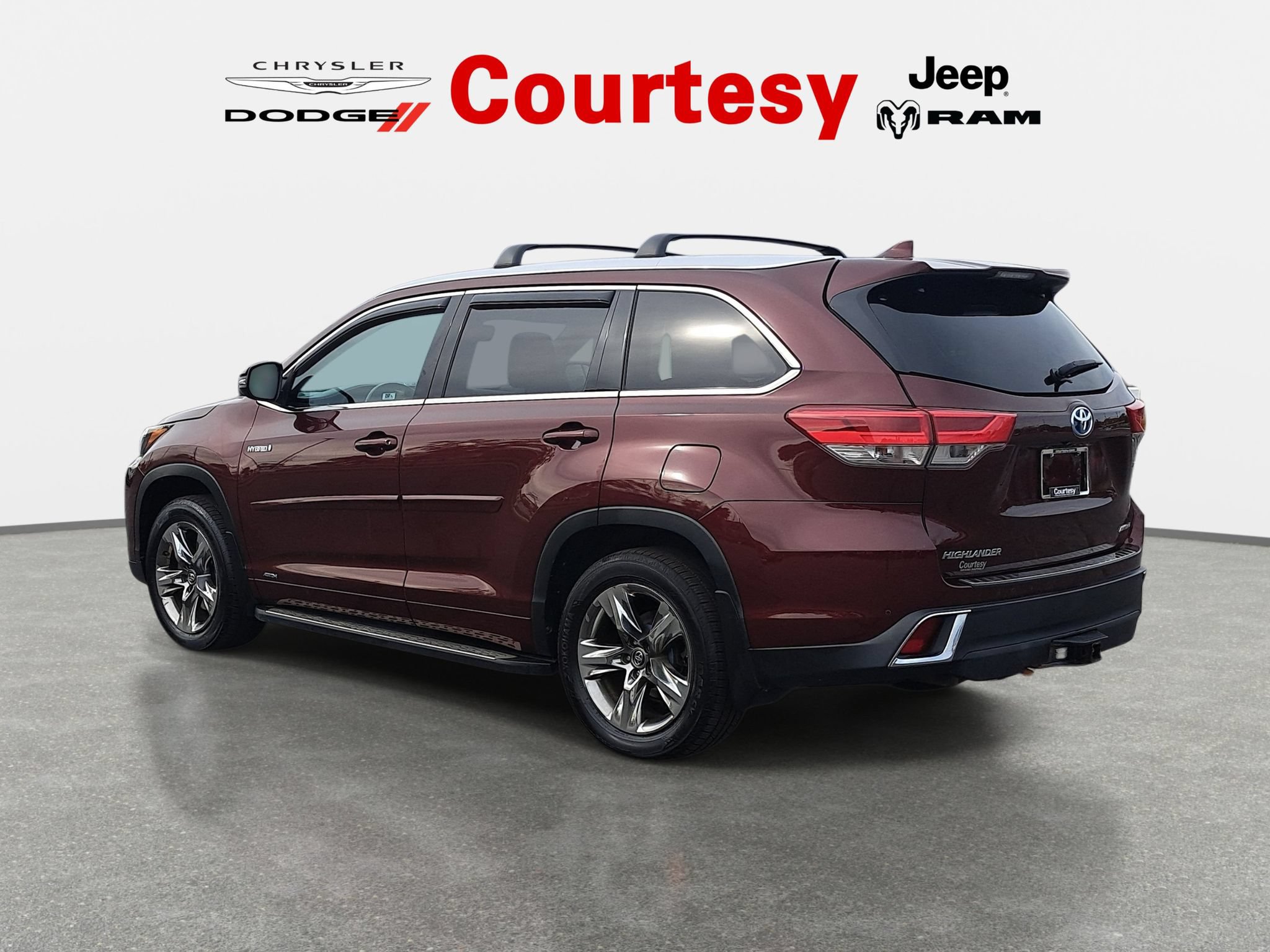 Used 2019 Toyota Highlander Limited Platinum AWD/4WD image 5