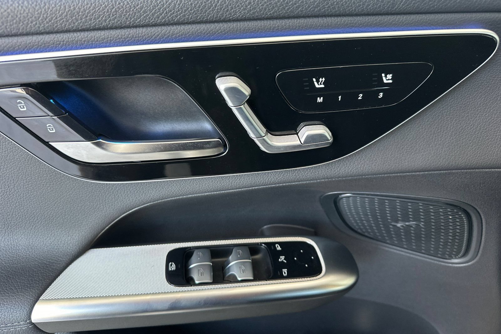 Certified 2026 Mercedes-Benz GLC 300 4MATIC image 15