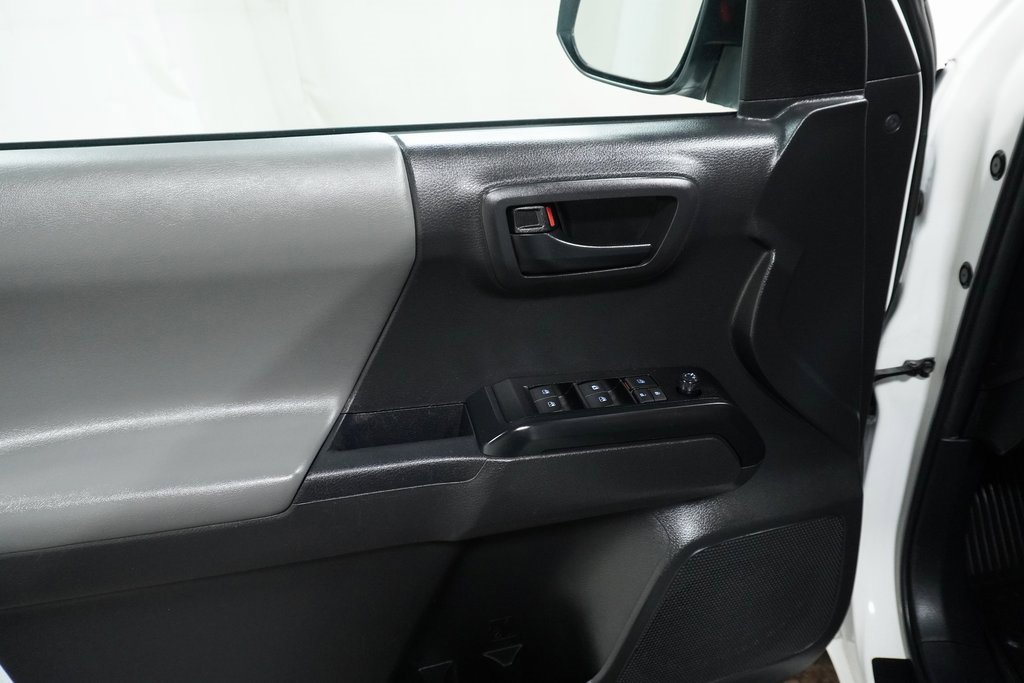 Certified 2022 Toyota Tacoma SR image 19