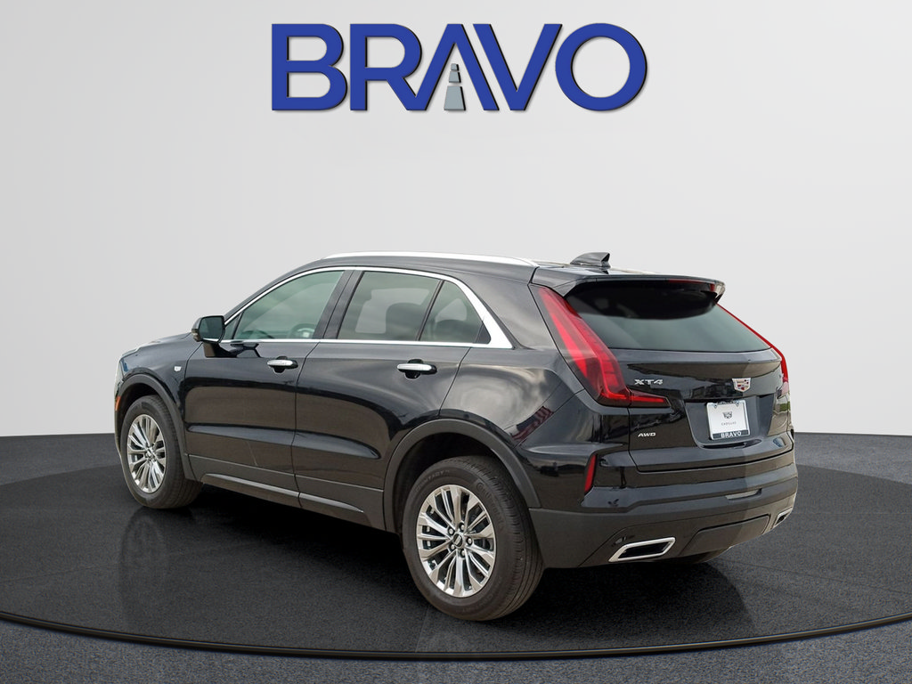 Used 2025 Cadillac XT4 Premium Luxury AWD/4WD image 7