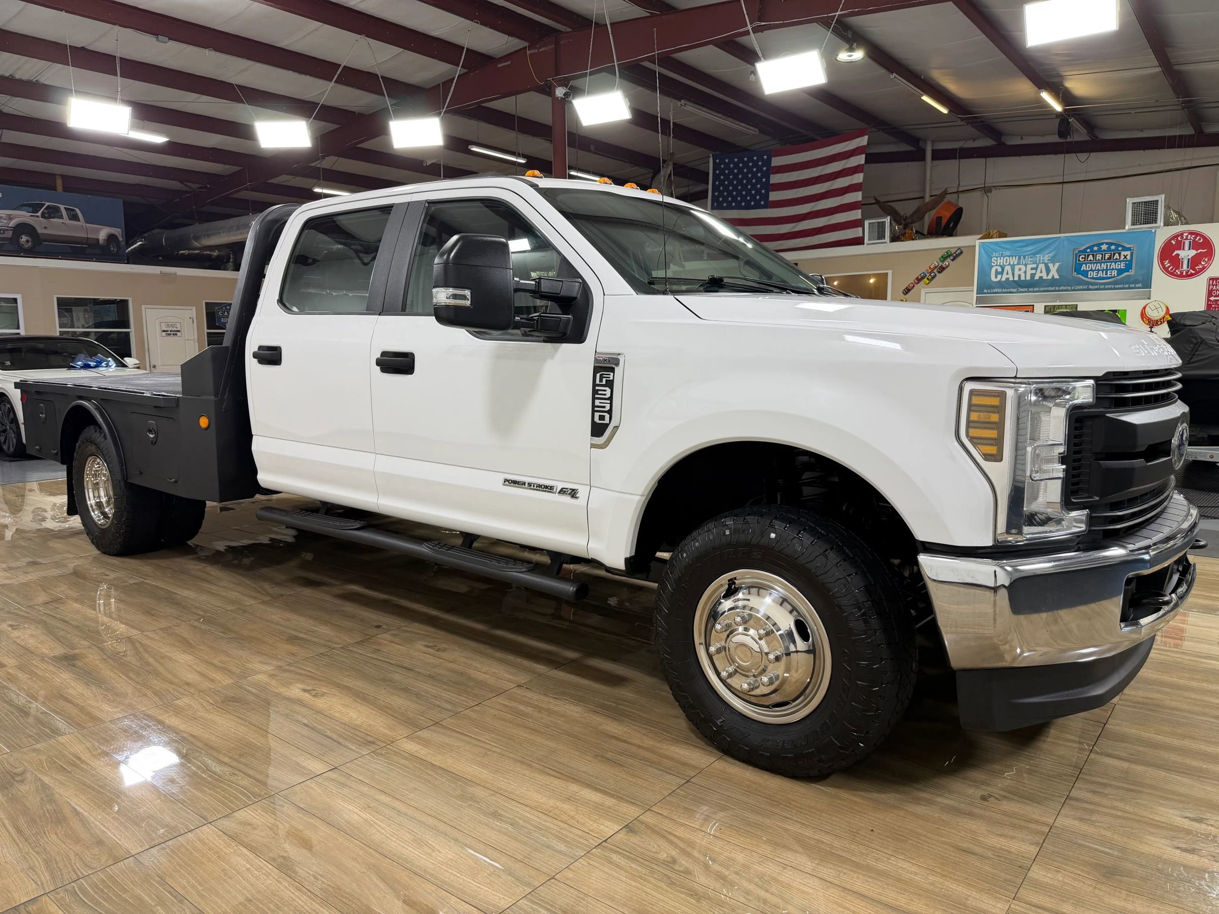 Used 2019 Ford F350 XL w/ Power Equipment Group AWD/4WD image 3